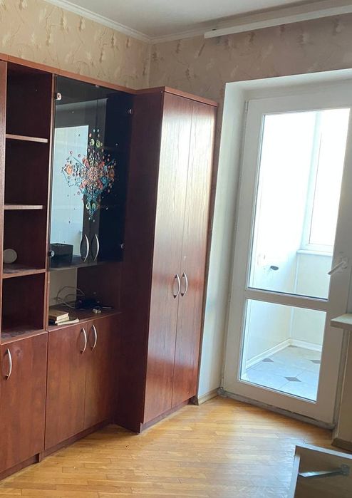 Шкаф для комнаты прихожей