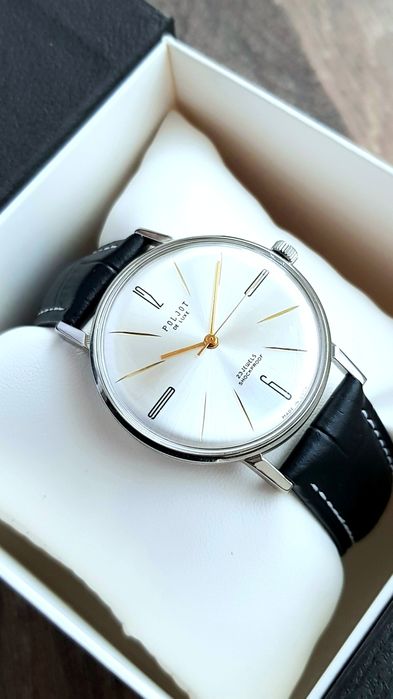 Годинник Poljot de luxe Shockproof Механіка cal. 2209. SU 23 jewels