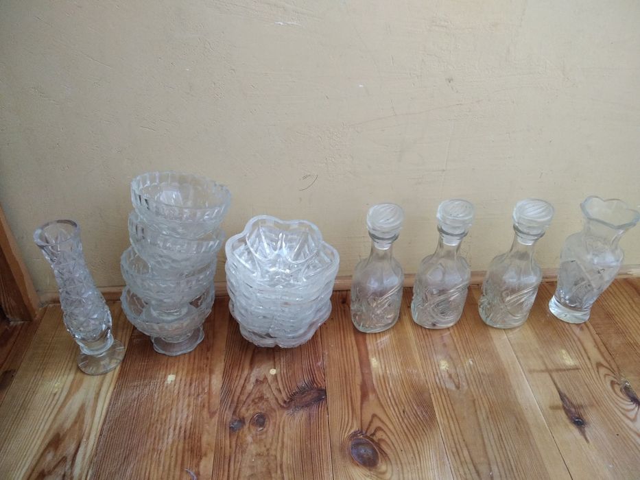 Скло,    посуд ,