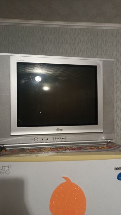 Продам телевізор