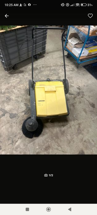 Zamiatarka Karcher km 700 s