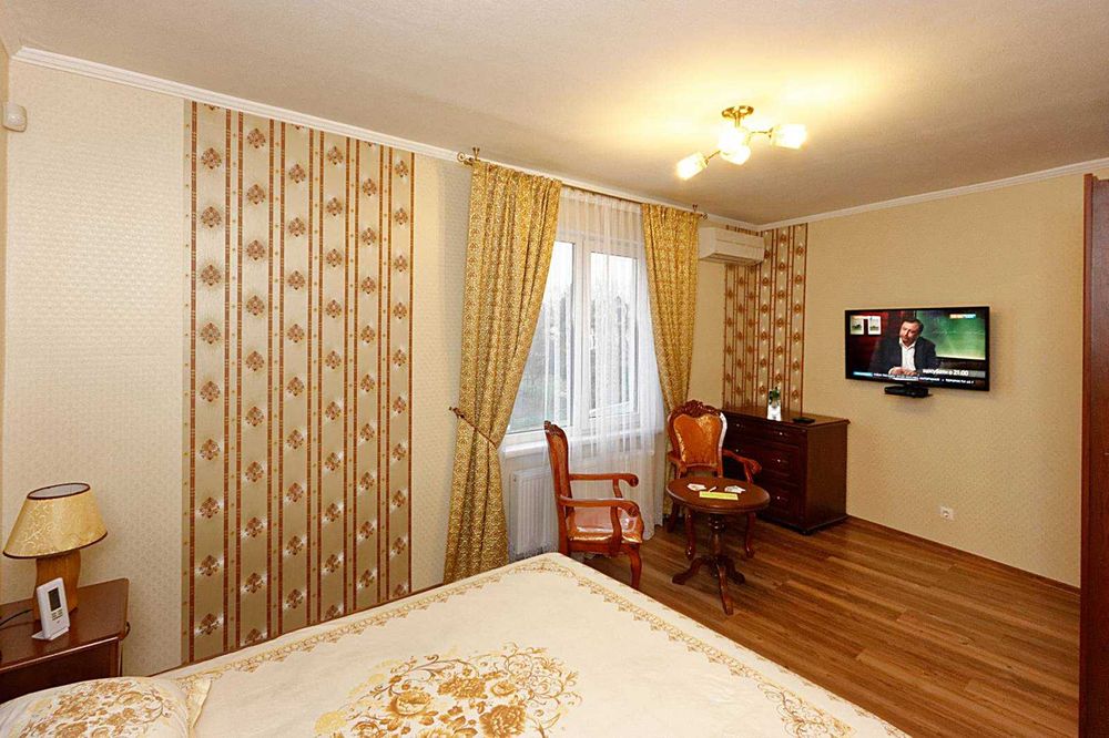 VIP 1 но кім. Центр. Тераса Бювет