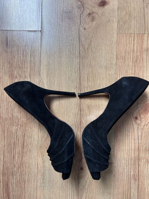 Szpilki z firmy Kazar