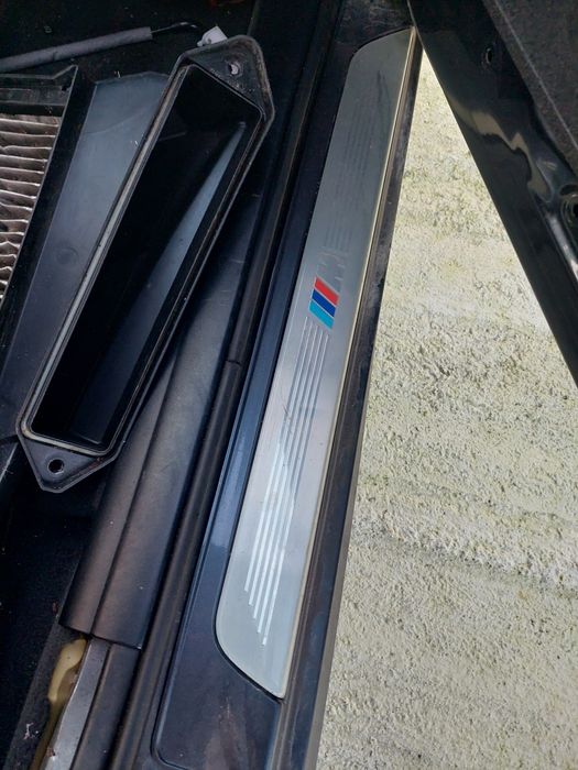 listwy zewnętrzne ozdobne m pakiet progowa komplet bmw e87