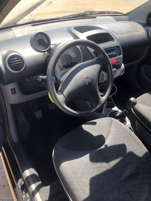 Peugeot 107  em perfeitas condicoes