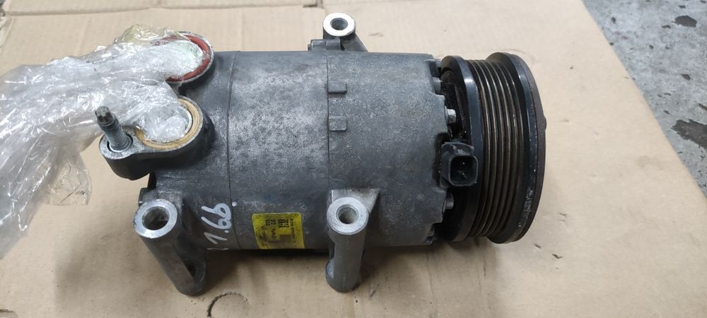 Sprężarka klimatyzacji klimy kompresor 1.6 b Ford Focus mk3 C-max mk2