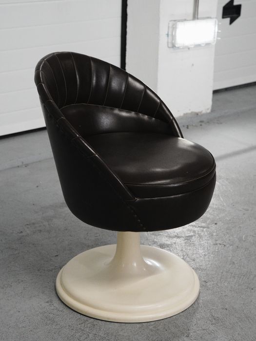 Cadeira giratória vintage