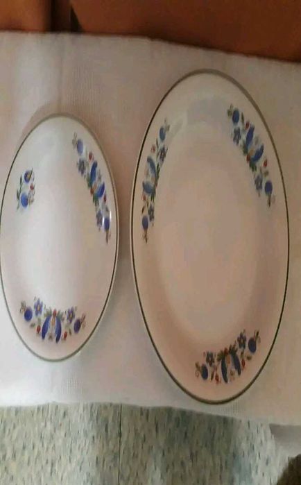 Talerzyki deserowe 7 sztuk.LUBIANA