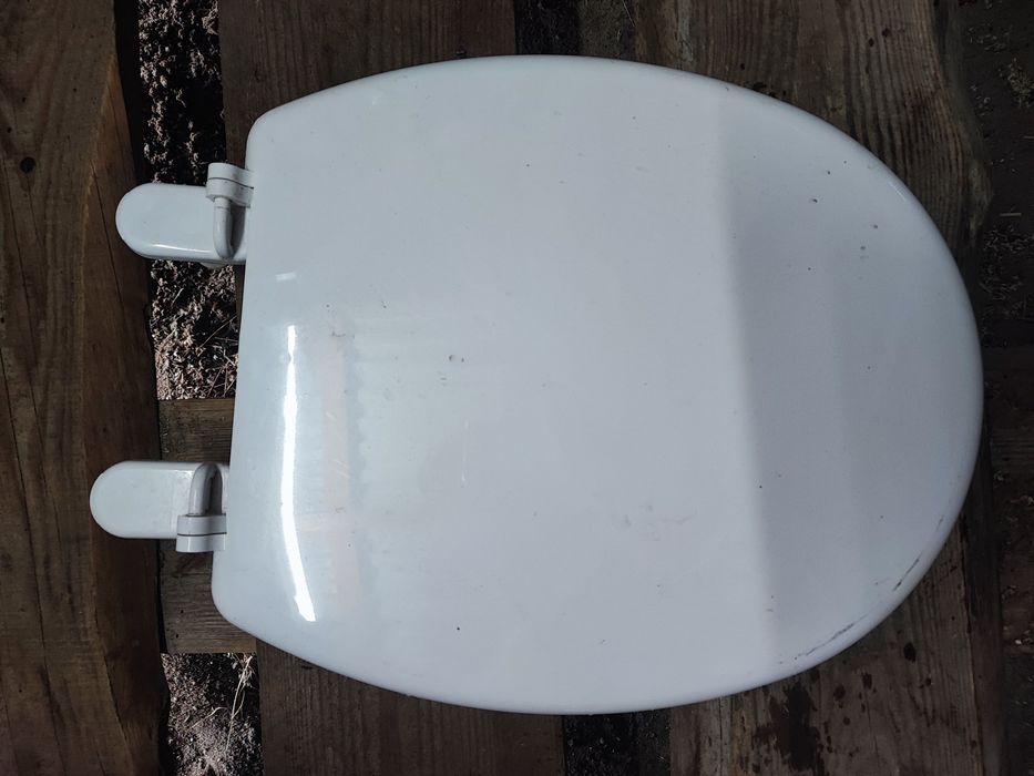 Лот товарів для домашнього господарства