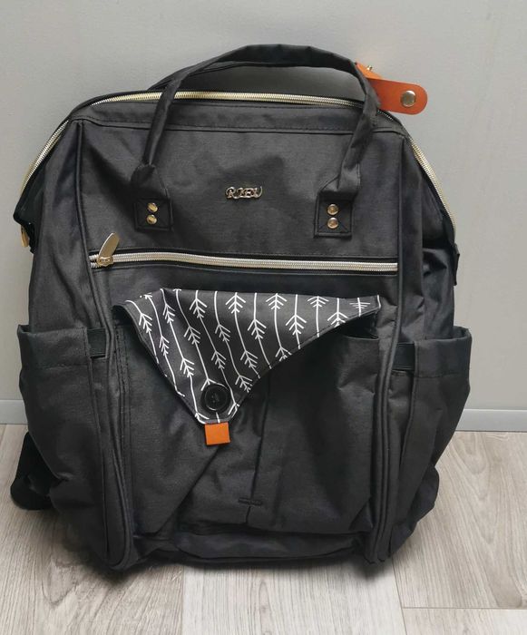 Plecak RJEU z USB i kieszenią na laptopa wodoodporny duży ciemny szary