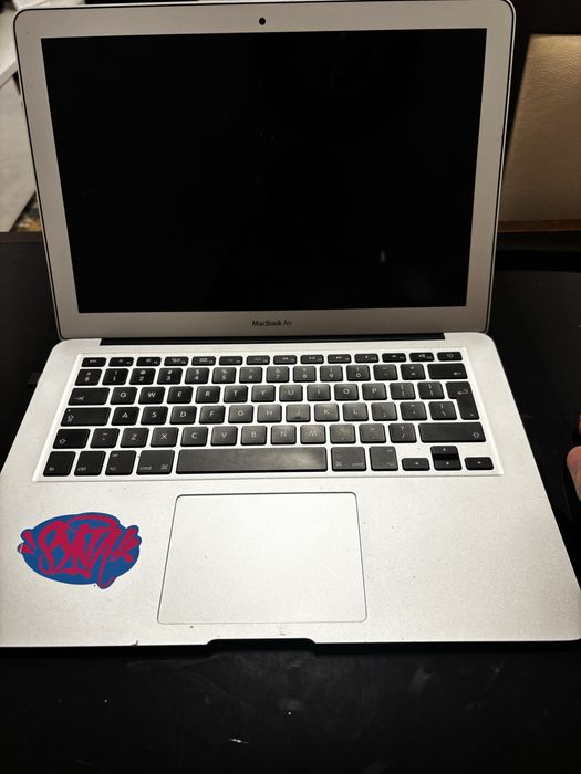 Macbook air 2017504413759902863361