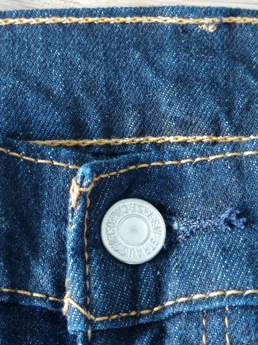 Oryginalne spodnie jeansowe Levi's Strauss 514 Straight nowe 1/3 ceny!