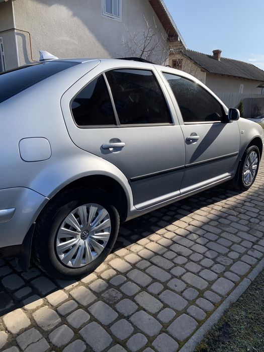 Volkswagen Bora 1.6 газ/бензин