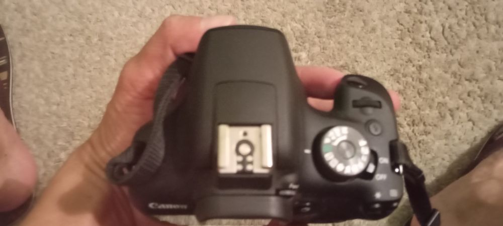 Cannon 2000D usada