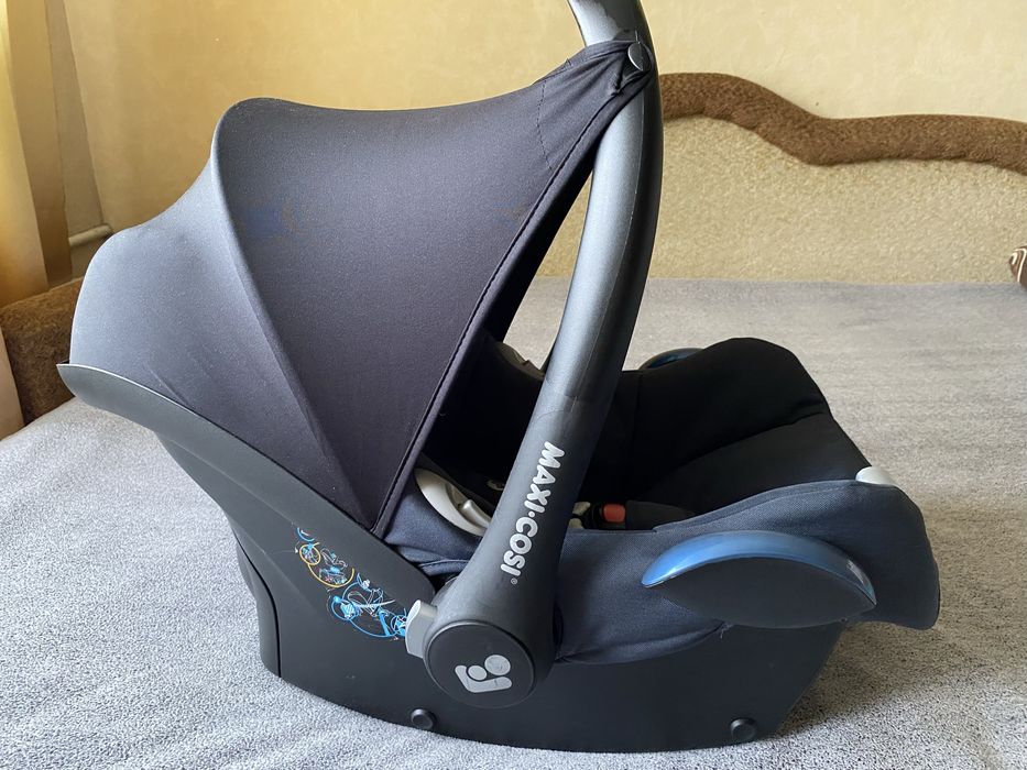 Автокрісло MAXI-COSI CabrioFix