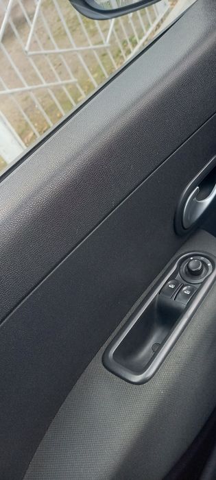 Renault  Clio  3. K9K.