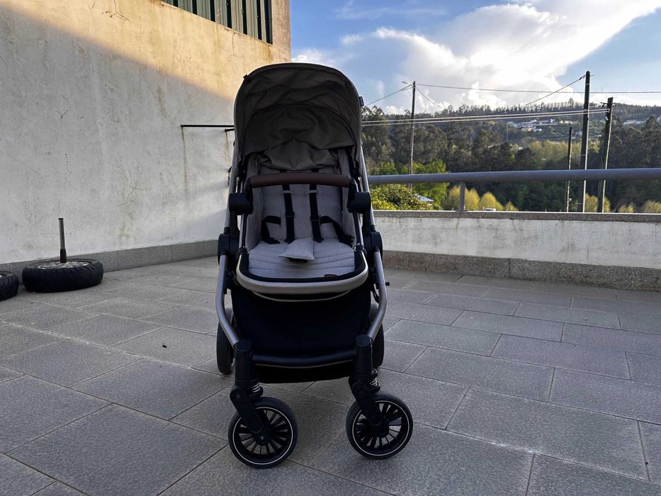 Carrinho de Passeio Chicco Trio Best Friend Pro i-Size