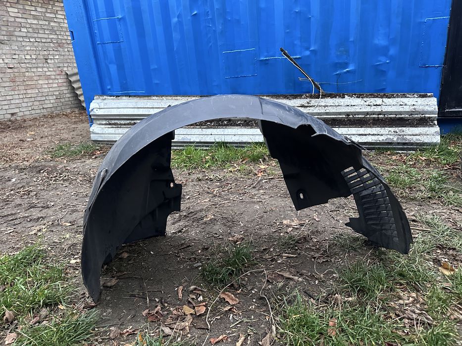 Подкрылок правый передний ягуар хф jaguar xf