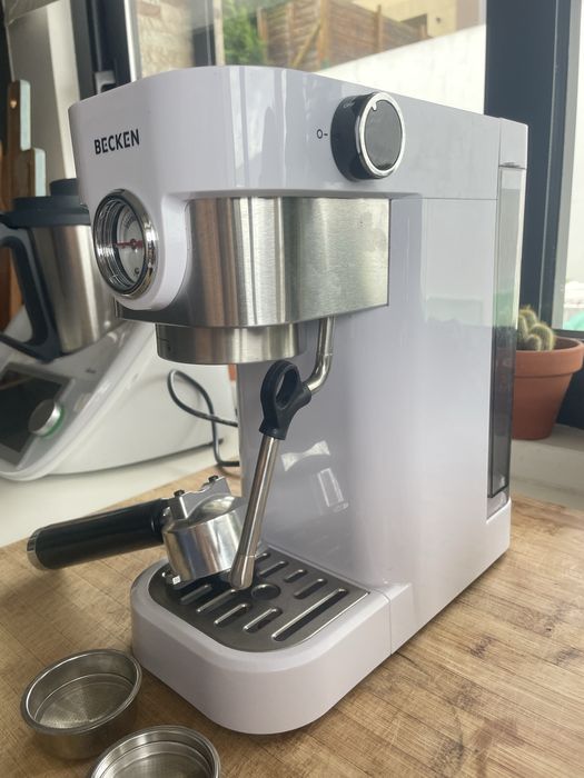 Máquina de Café de manipulo semi nova