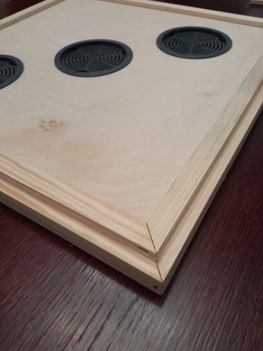 Powałka do uli sterydurowych