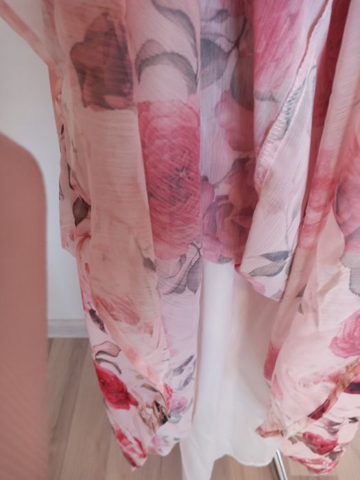 Sukienka długość maxi