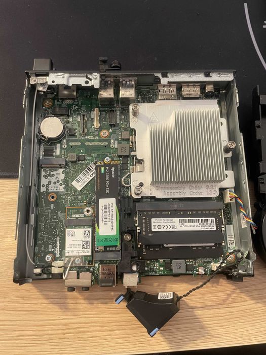 DELL Optiplex 7000 Micro | i7-12700T | 32GB DDR4 | 1TB SSD M.2 | Intel UHD Graphics 770