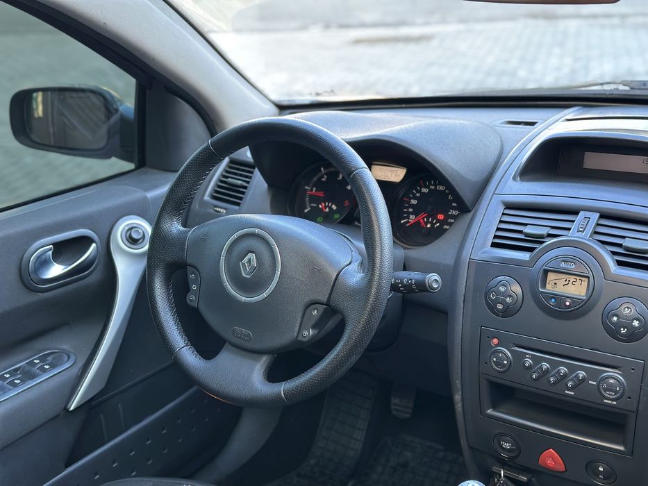 Renault Megane 1.5 дизель 6 ступка