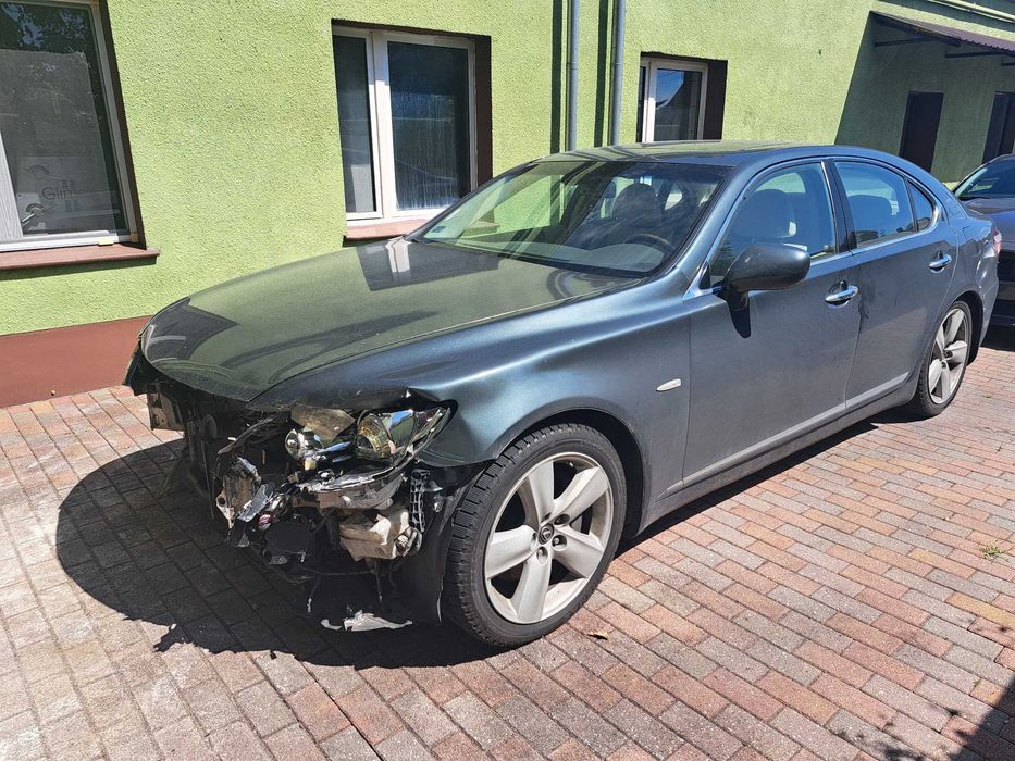 sprzedam lexus ls460
