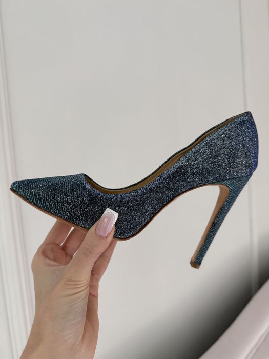 Szpilki Brokatowe Hegos 37