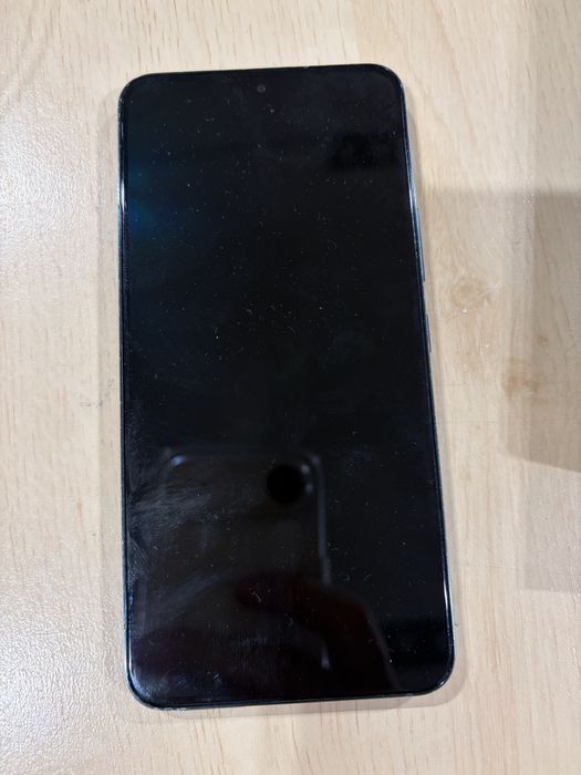 Samsung S22 stan dobry