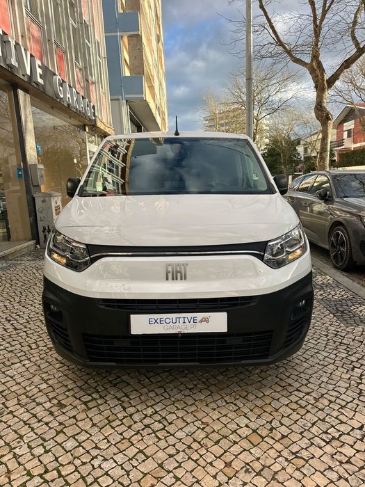 Fiat DOBLO  1.5 Blue hdi AUTOMÁTICA