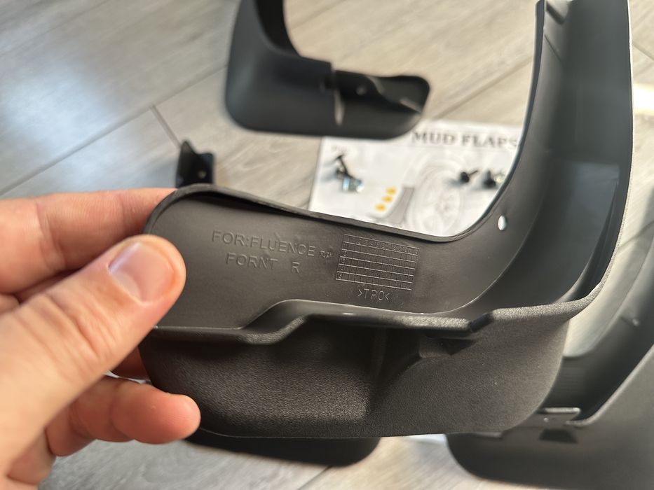 Бризговики Renault Megane 3 Рено Меган 3 передні