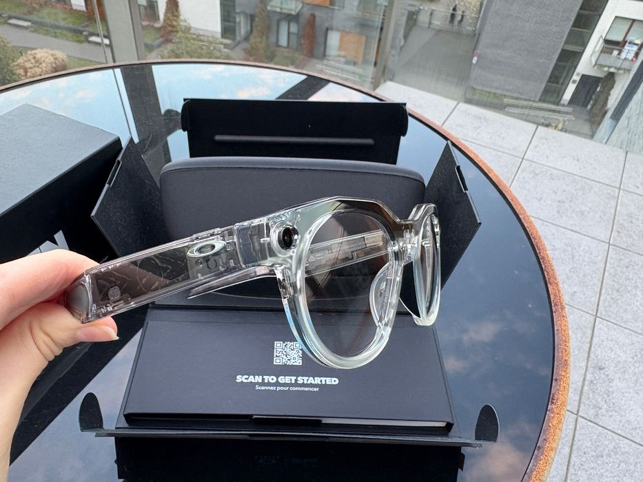 Smart okulary Oakley Meta HSTN - przezroczyste