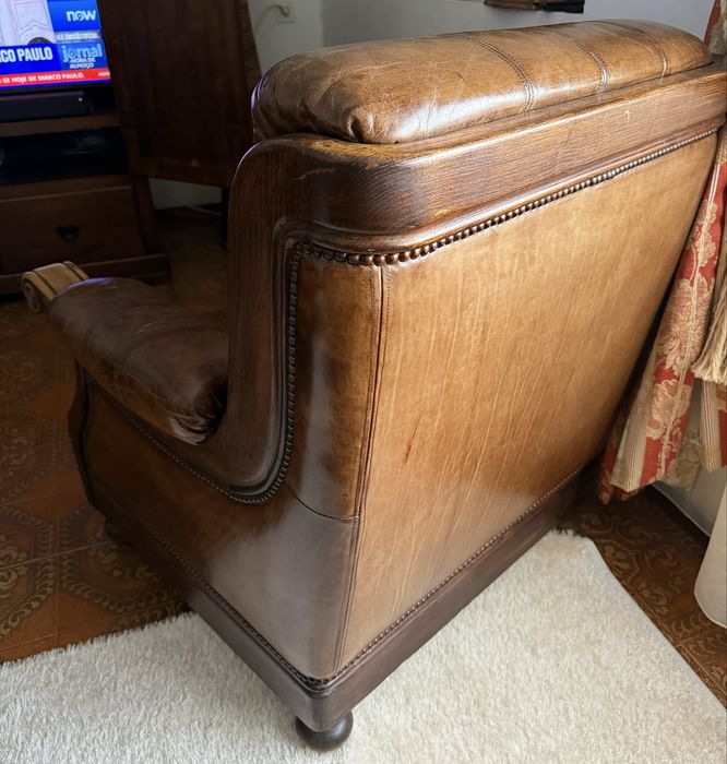 Sofás em pele verdadeira [estilo espanhol]