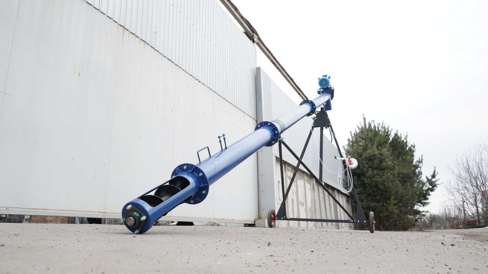 Шнековый погрузчик, протруйник, гвинтовий конвеєр, шнек 133Х5Х380