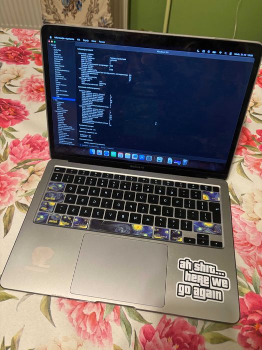 Macbook Air M1 16GB RAM 256 SSD + Etui i obudowa
