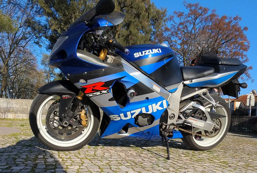suzuki gsxr-1000 k2 2001