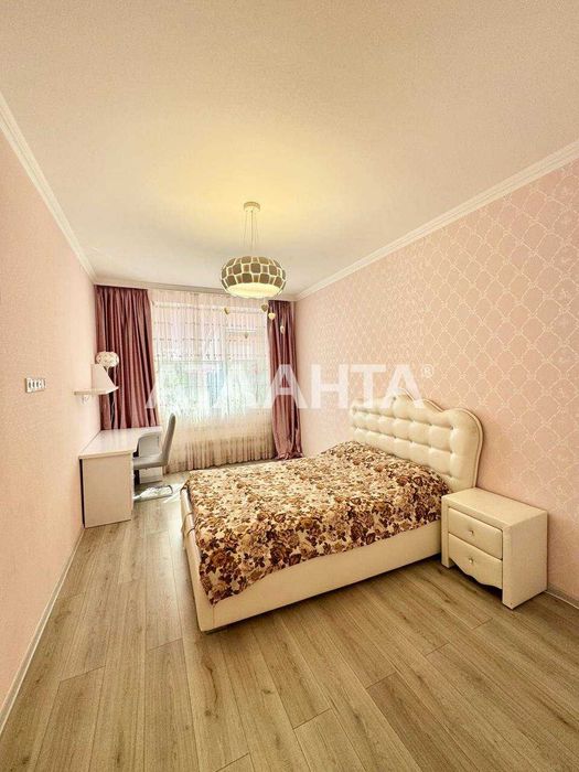 В продаже 3-х к.квартира -99.3 м2  Таирова  15 Жемчужина  Е-Видновленя