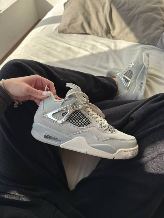 36-45 Nike Jordan 4 Grey Silver