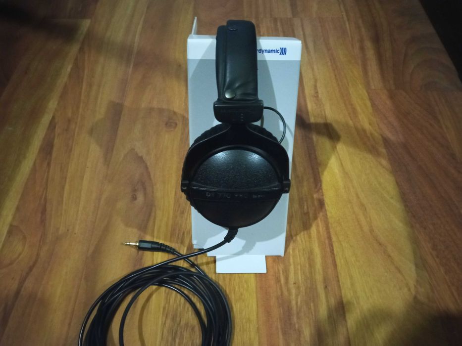 Beyerdynamic DT770 Pro 80 Ohm - Słuchawki studyjne Możliwa zamiana