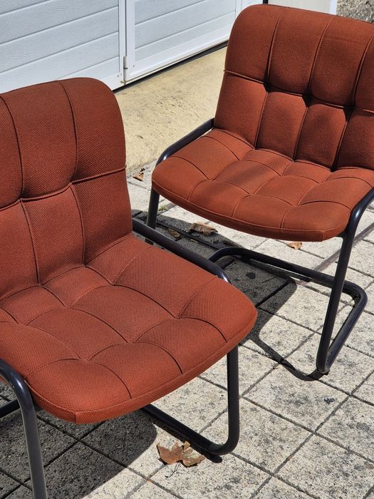 Par de cadeiras vintage em excelente estado – estilo Mid-Century / anos 70-80