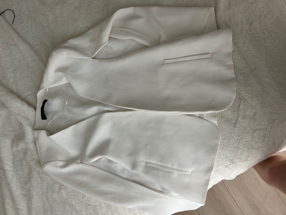 білий  піджак Zara