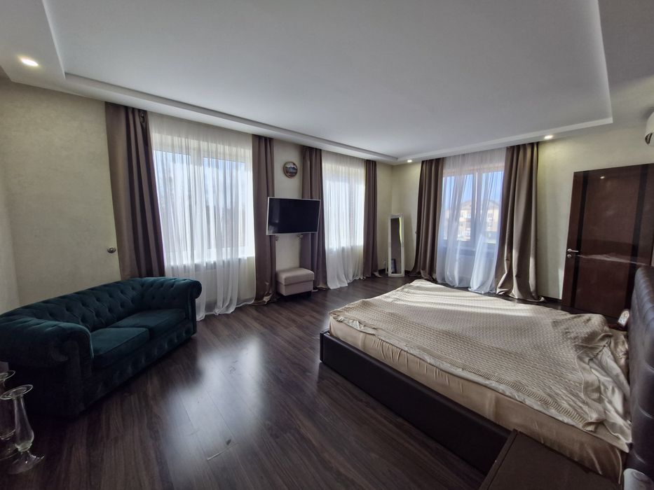 Ексклюзивна пропозиція! 3-х кімнатна квартира! Центр міста!