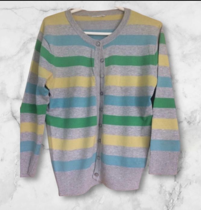 Sweter kardigan rozpinany