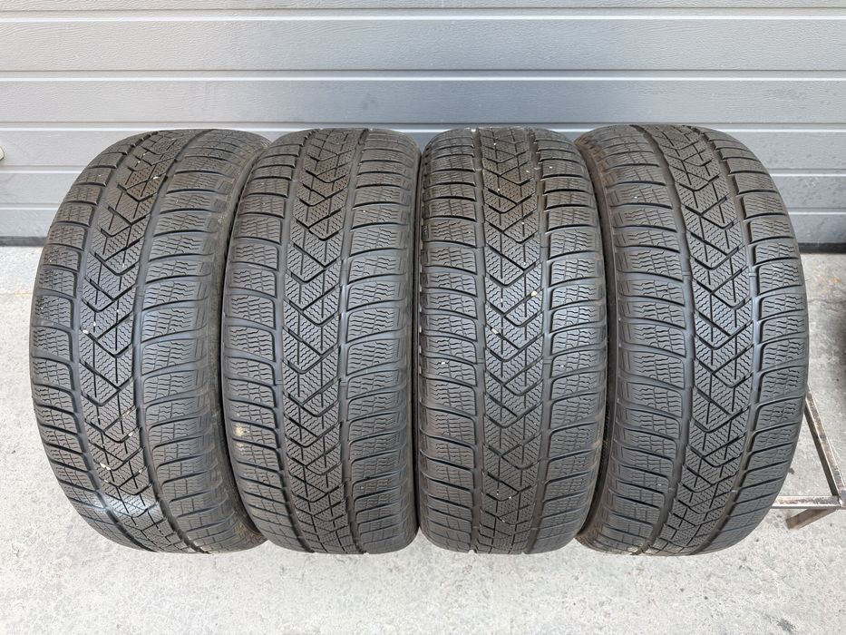 Шини зимові R18 225 45 Pirelli sottozero Склад Осокорки RLX