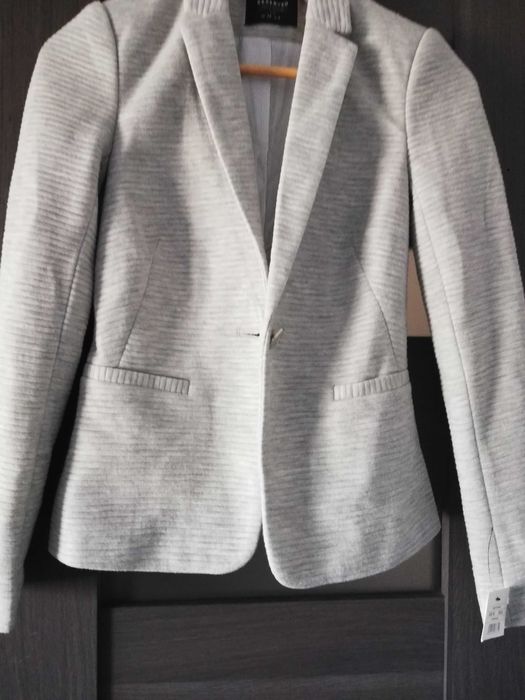 Żakiety w rozmiarze S