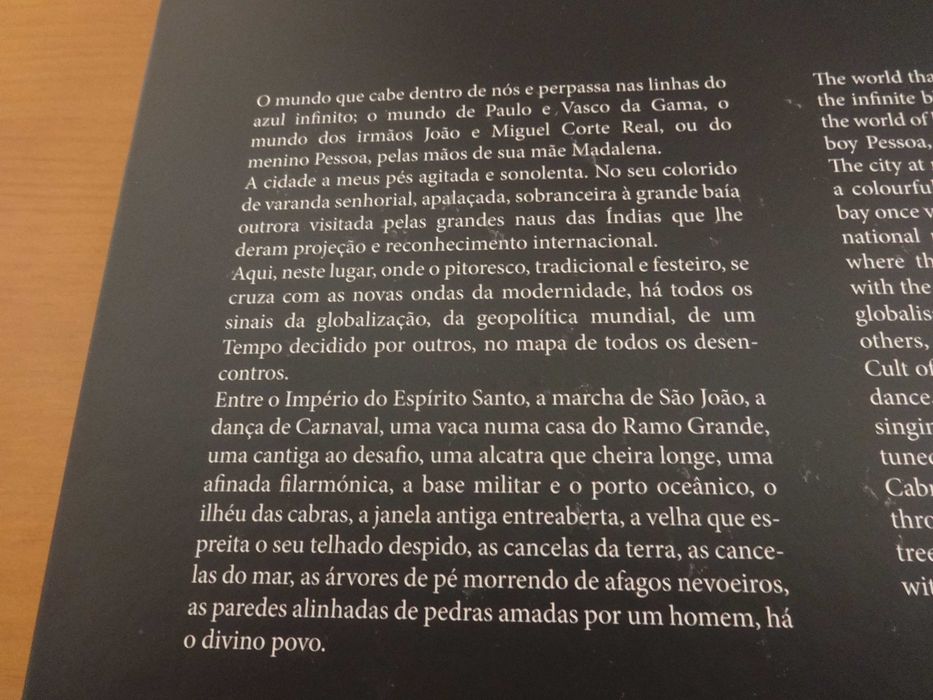 Livro "Açores – O Poema da Luz”