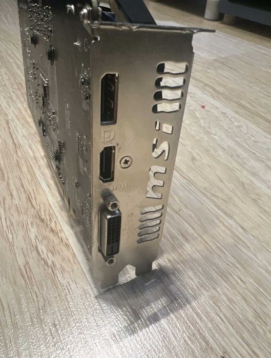 Placa gráfica MSI NVIDIA GTX 1060 6GB OC