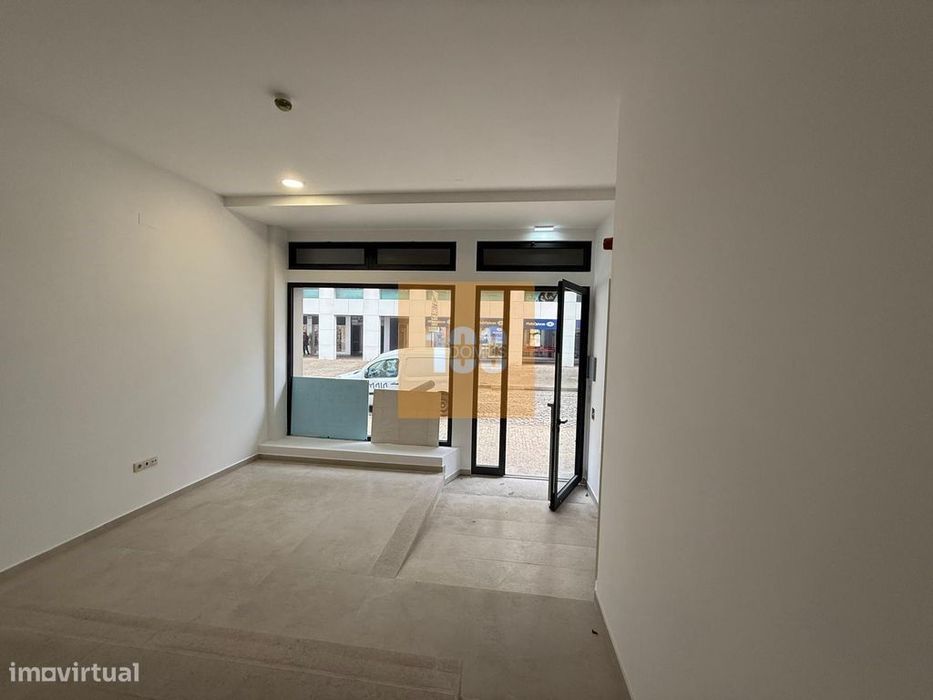 Loja nova no centro da Maia