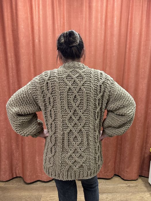 Кардиган з плюшевої пряжі